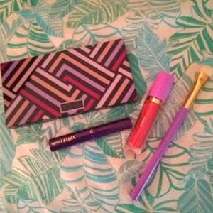 🆕 Tarte Bundle